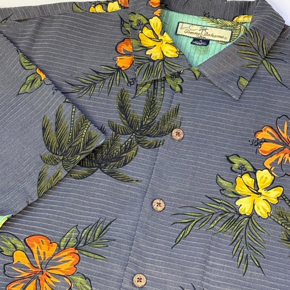 Tommy Bahama Men's Silk blend Hawaiian Camp Shirt - Size L - Gray Tropical Print